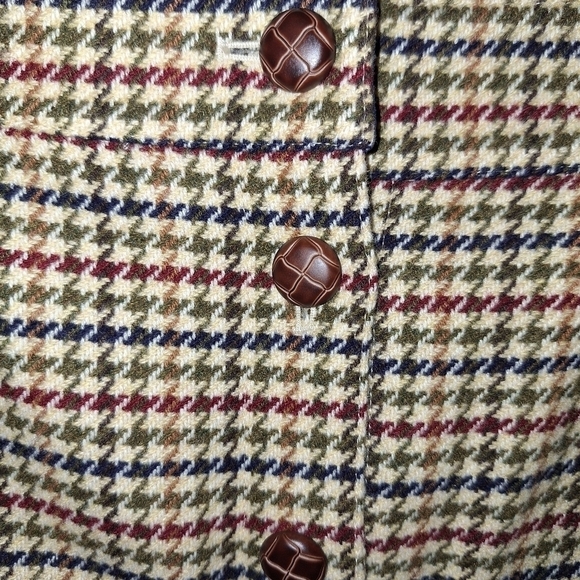 Talbots wool-blend houndstooth button front skirt - Picture 3 of 7